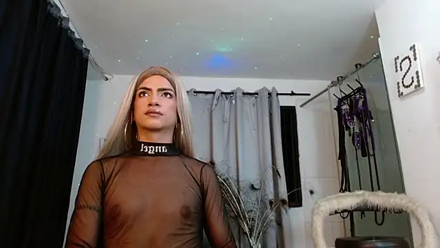 Snapshot of georgina_ms chatting on October 3, 2025, 12:29 am georgina ms online show from October 3, 2025, 12:29 am