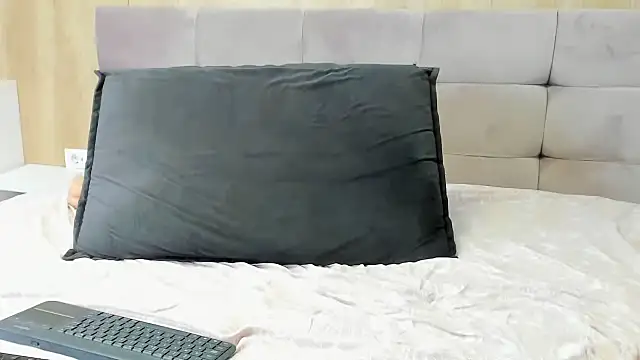 Snapshot of rico_ricky chatting on February 14, 2025, 9:56 am rico ricky online show from February 14, 2025, 9:56 am
