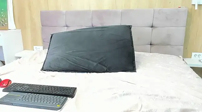 Snapshot of rico_ricky chatting on February 20, 2025, 9:00 am rico ricky online show from February 20, 2025, 9:00 am
