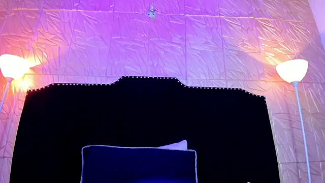 Sofii Carter online show from April 11, 2026, 8:02 pm