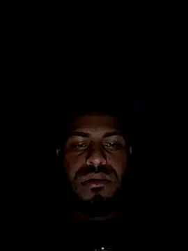 islandvybee55 online show from December 21, 2025, 6:42 am