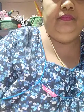 tamilthanushri online show from April 6, 2026, 7:09 am