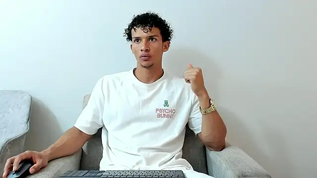 Snapshot of Dominick_star chatting on December 3, 2024, 2:58 am Dominick star online show from December 3, 2024, 2:58 am