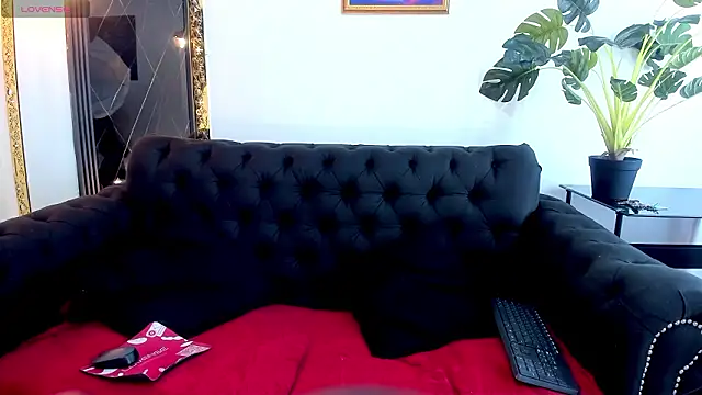 VickyJohnson1 online show from February 28, 2026, 8:21 pm