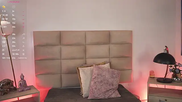 lexiee grey  online show from November 12, 2025, 11:43 am