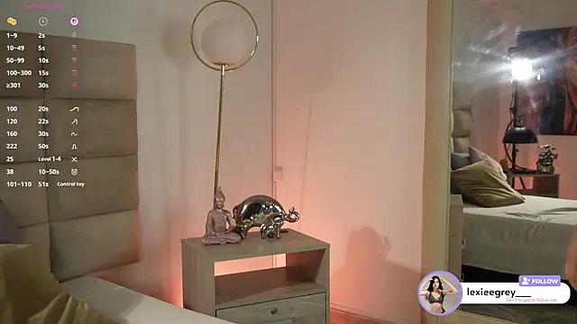 lexiee grey  online show from November 17, 2025, 8:25 pm