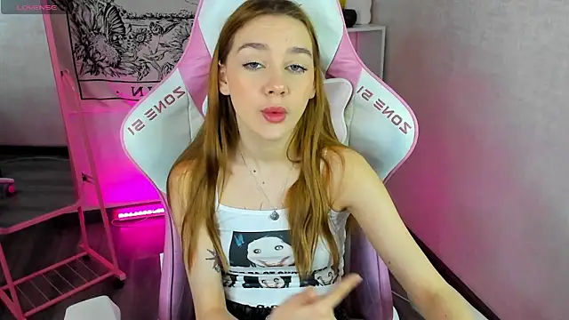 Lesi Moonie01 online show from March 22, 2025, 8:29 am