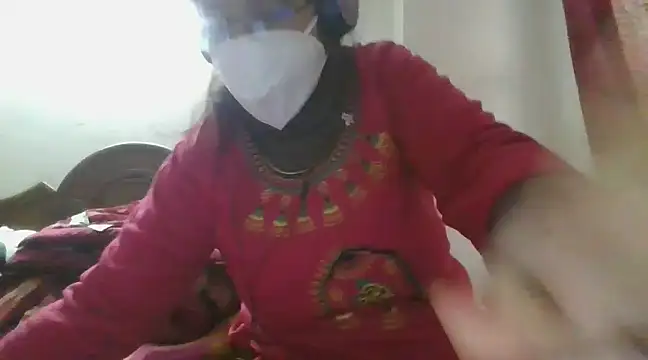 cutiecatty21 online show from December 31, 2024, 11:31 am