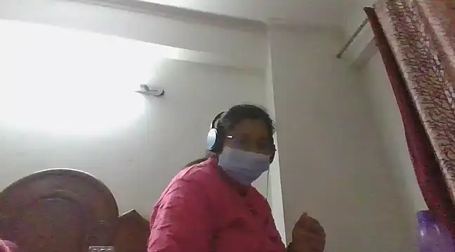 cutiecatty21 online show from February 14, 2025, 4:52 pm