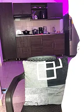 EmmaRossem online show from January 9, 2026, 8:10 pm