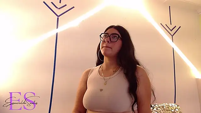 EsmeraldaSantoss online show from February 26, 2025, 1:19 pm