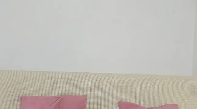 Sweet-Sophiee online show from December 7, 2024, 3:19 pm