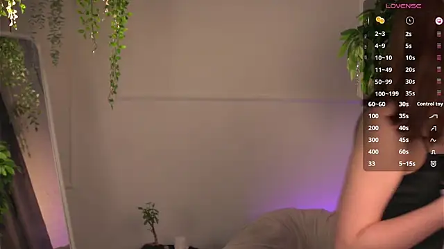 its me lissa  online show from January 14, 2025, 1:28 pm