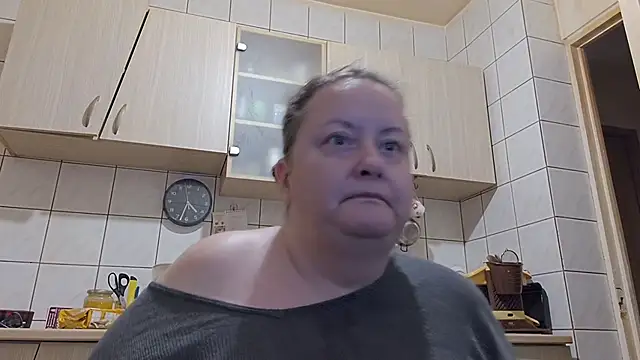 melissaBlessing online show from December 18, 2025, 2:28 am