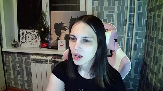 Snapshot of BlackHe4rts_ chatting on February 8, 2025, 12:06 am BlackHe4rts  online show from February 8, 2025, 12:06 am