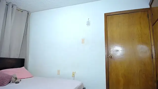 barbara falcons online show from January 21, 2025, 4:32 am