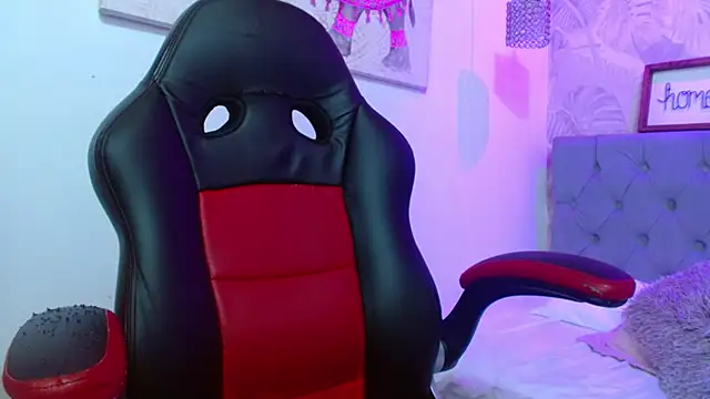 violletha online show from January 5, 2026, 5:27 pm