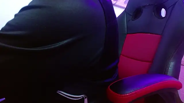 violletha online show from February 3, 2026, 12:43 pm