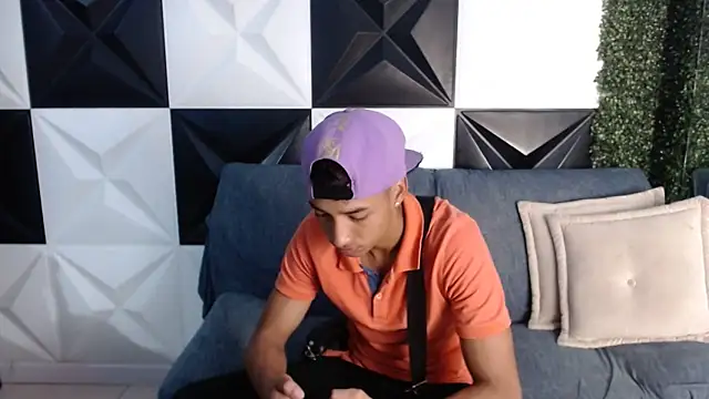 jose sexycumm online show from January 30, 2025, 7:04 pm