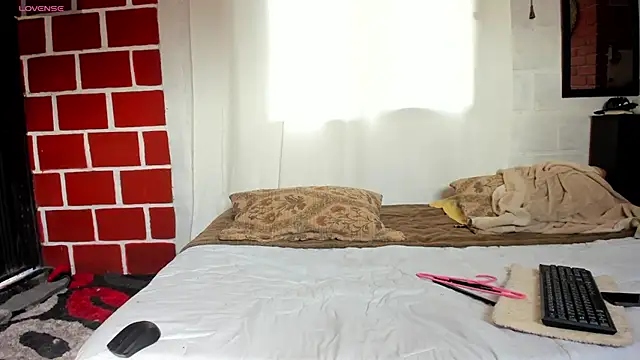 Kimandyuk online show from November 11, 2025, 8:09 pm