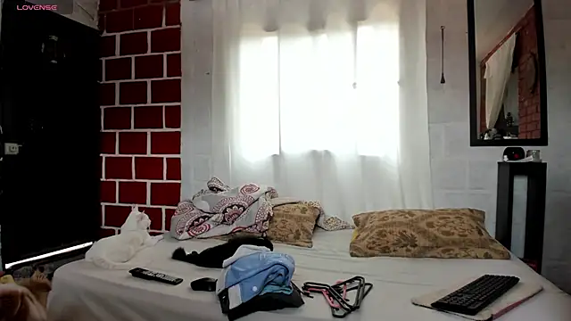 Kimandyuk online show from November 12, 2025, 5:13 pm