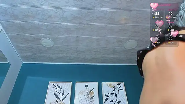 GabyPetit online show from September 8, 2025, 8:19 pm