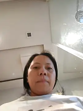 doggiepossession online show from November 5, 2025, 6:35 am