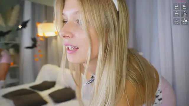 Snapshot of _Katie_Dierse chatting on October 27, 2025, 1:37 pm Katie Dierse online show from October 27, 2025, 1:37 pm