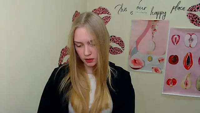 MademoiselleCl online show from January 24, 2025, 4:49 pm