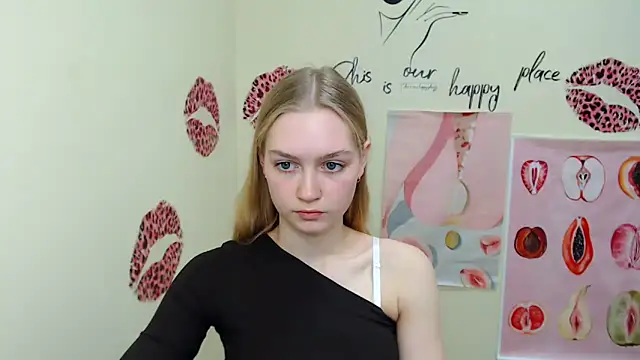 MademoiselleCl online show from March 16, 2025, 10:33 am