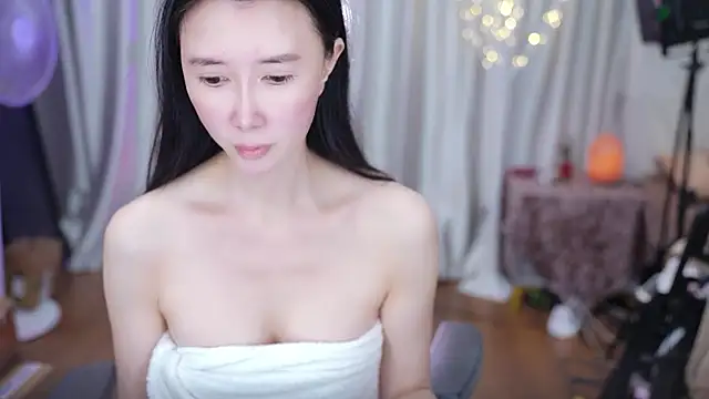 nono babyy online show from January 14, 2026, 1:44 am