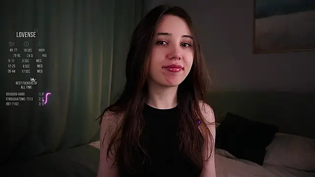 GillianDowdey online show from November 27, 2025, 3:52 am