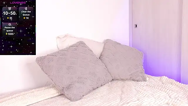 Nix Taylor online show from February 17, 2025, 8:47 pm