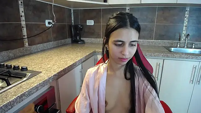 anna alvarez online show from February 26, 2025, 2:03 pm