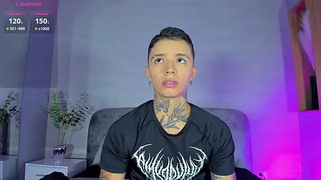 Ian Castillo  online show from June 11, 2026, 11:19 am
