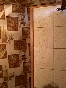 Tonybaloney1972 online show from November 30, 2025, 12:31 pm