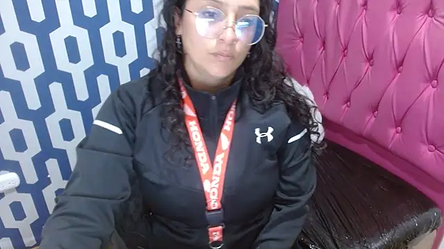 Snapshot of sarax_ximena chatting on March 6, 2025, 9:20 pm sarax ximena online show from March 6, 2025, 9:20 pm