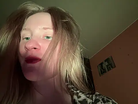 saint cat25 online show from January 23, 2025, 7:07 pm