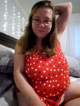 MsShelby40 online show from March 13, 2025, 12:02 pm