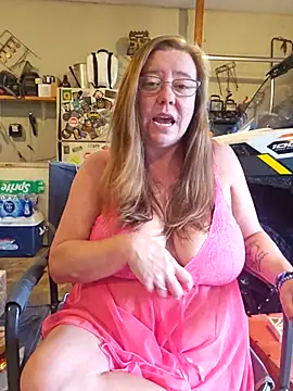 MsShelby40 online show from September 20, 2025, 10:11 pm