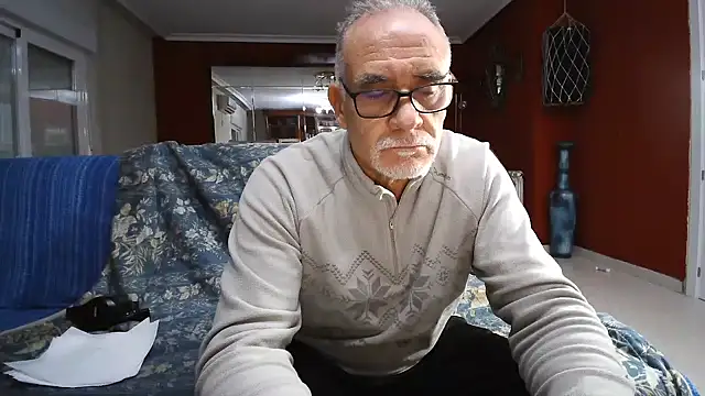 maduroguapo online show from January 8, 2025, 5:26 pm