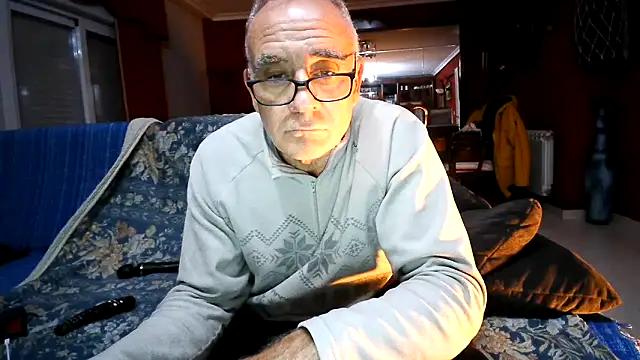 maduroguapo online show from November 22, 2025, 9:58 pm