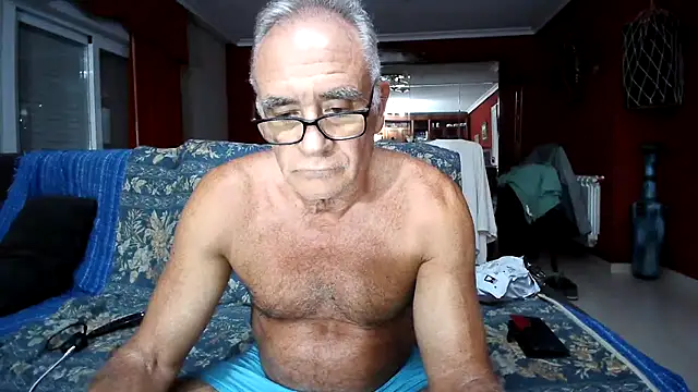 Snapshot of maduroguapo chatting on May 13, 2026, 8:06 pm maduroguapo online show from May 13, 2026, 8:06 pm