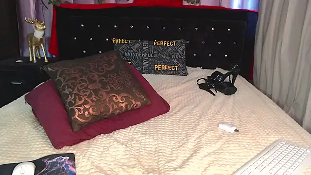 Cristall Avyy online show from March 27, 2026, 8:26 am