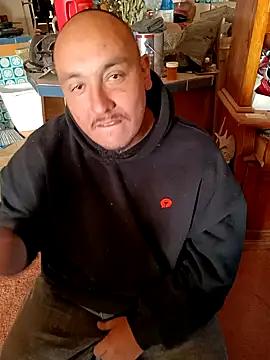 wilsons12 online show from October 21, 2025, 2:29 pm