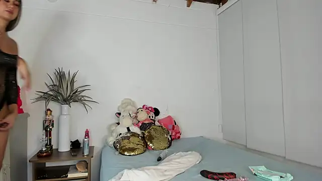 sahara sweet00 online show from February 12, 2025, 11:09 pm