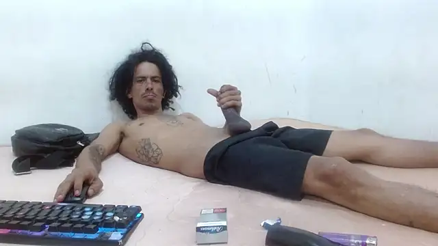 damian bottom bigcock online show from January 5, 2025, 12:42 am