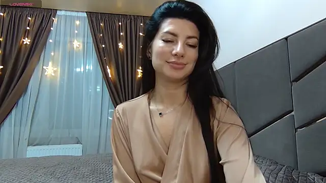 NessyStar online show from December 4, 2025, 4:05 pm