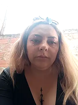 madelaine- online show from April 2, 2026, 6:16 pm