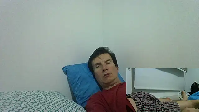 fieryloves online show from October 7, 2025, 4:42 am